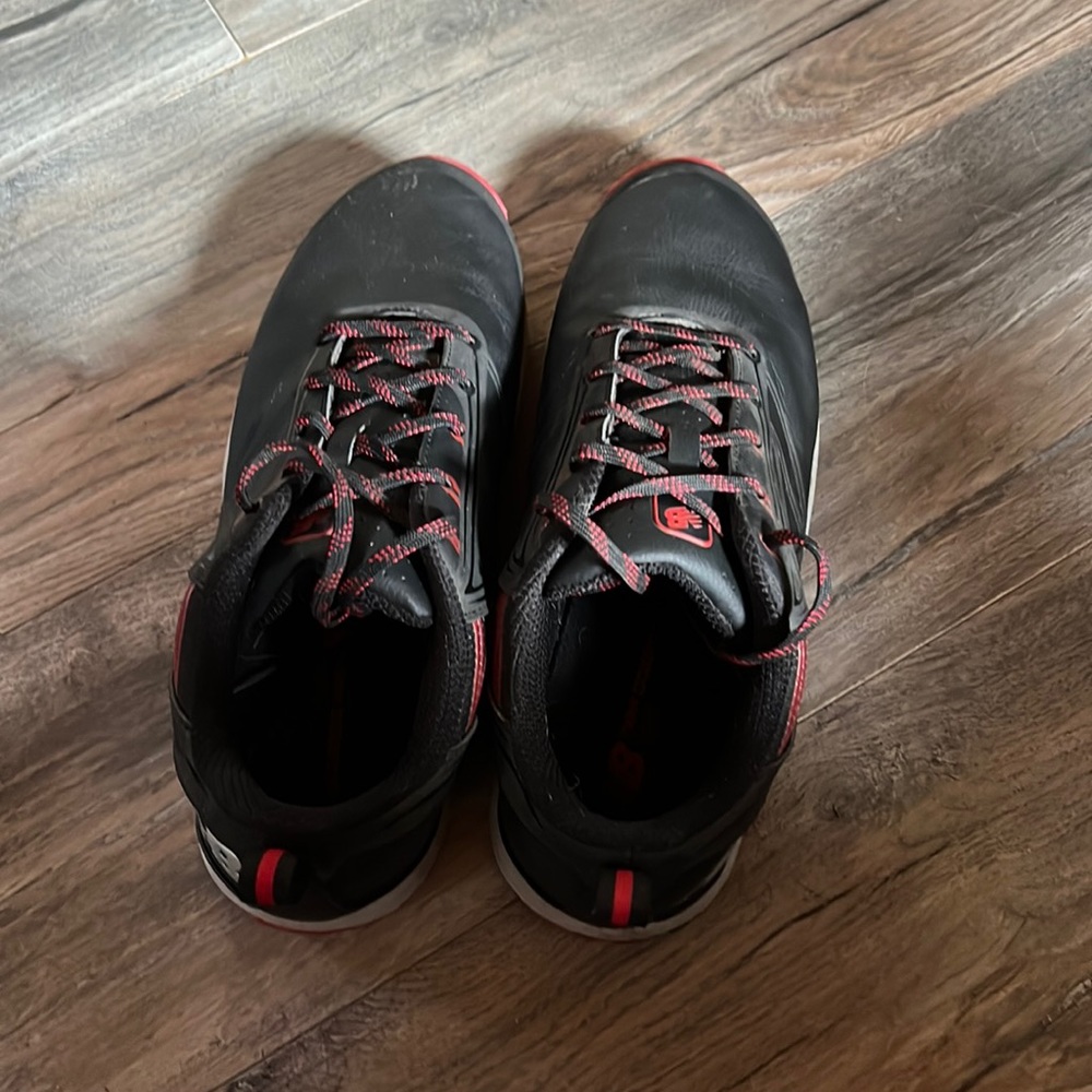 New Balance men’s golf shoes. Size 10.